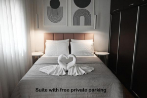 Mouson Luxury Suite With Free Private Parking